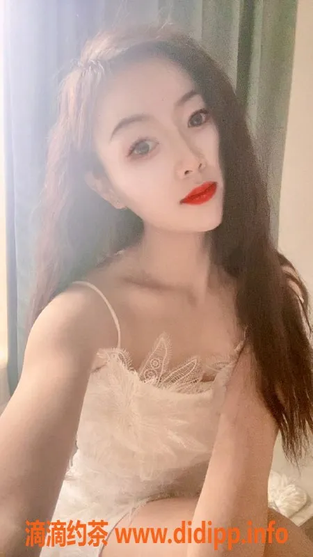 杭州楼凤-拱墅地区亲民艺人梓萱等你来！