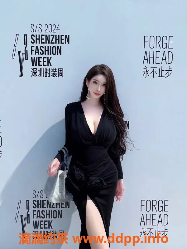 深圳楼凤资源信息,福田美人鱼，水费3000，完美服务体验