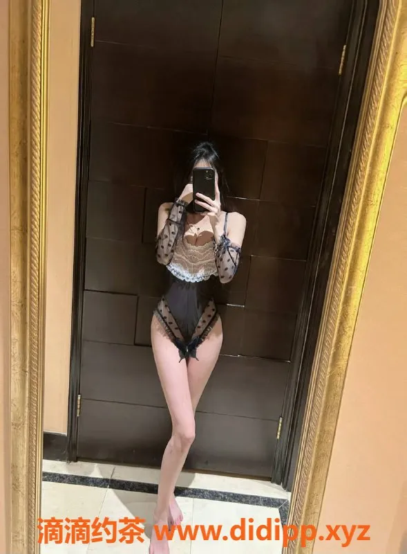 广州楼凤-天河小曦，700元舌吻69p御姐体验