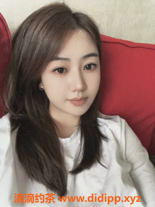 成都楼凤-高新区悦悦，7p超值体验，报告优惠中