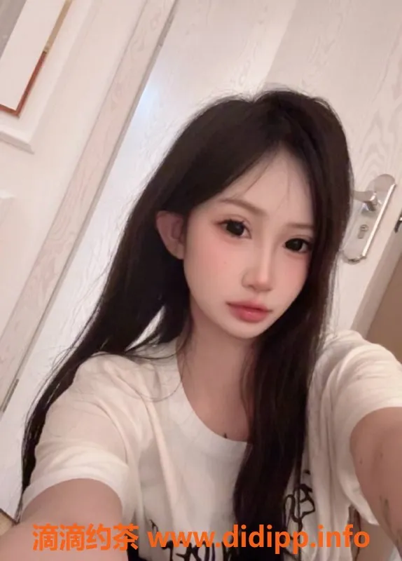 深圳楼凤-宝安西米嫩妹，私聊特惠等你来嗨！