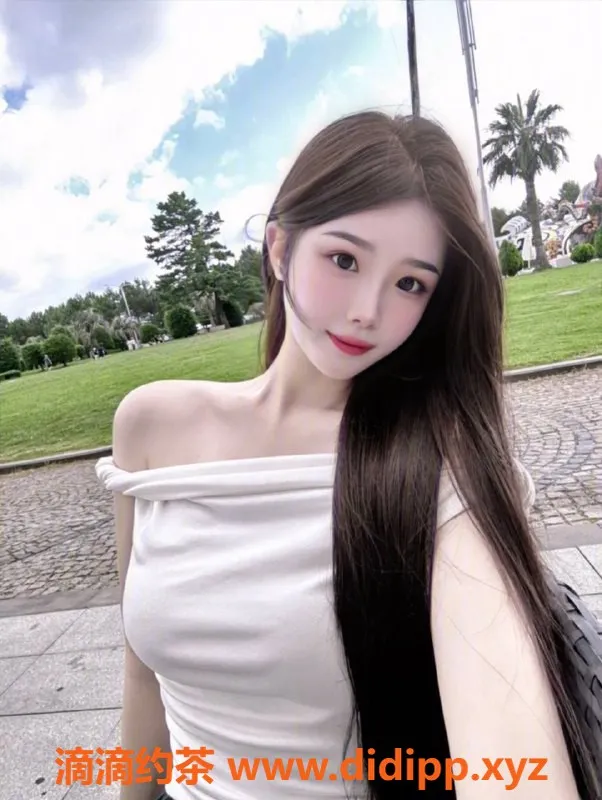 深圳楼凤-龙华可乐，173cm C杯，1100元起价