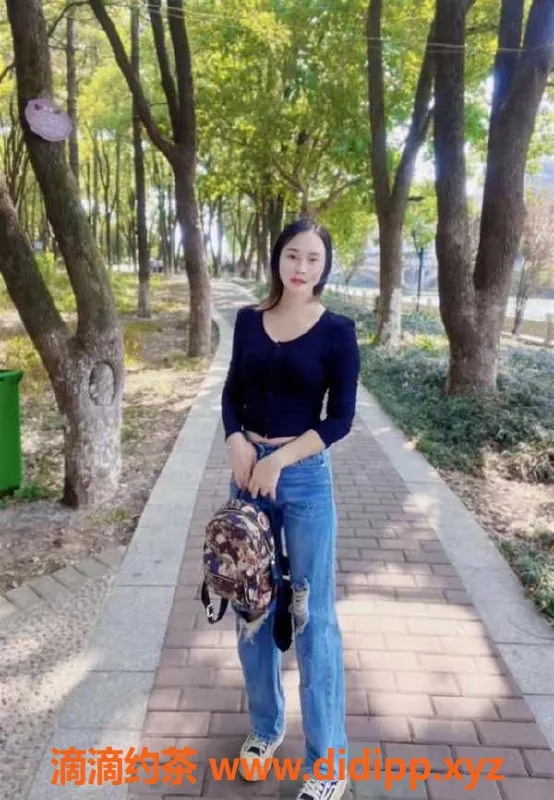 广州楼凤-番禺新人大长腿甜心，26岁165cm，600元一次