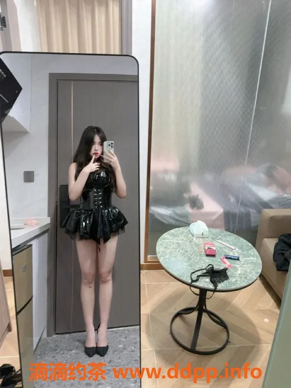 深圳楼凤-龙华曼曼，课费900p，服务棒极了