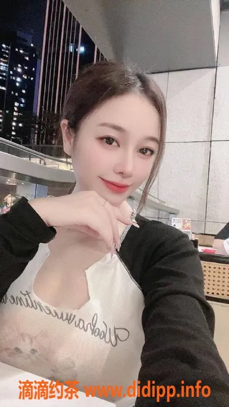 深圳楼凤资源信息,宝安蜜桃，700元一小时超值体验