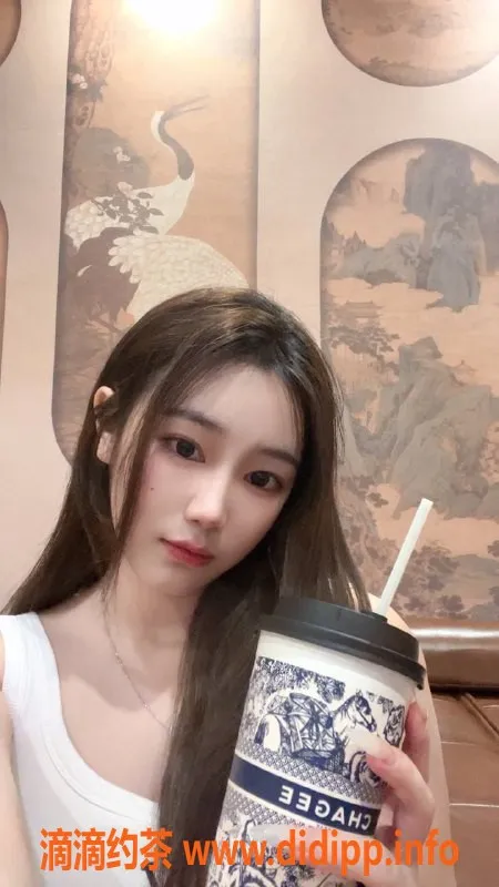 长沙楼凤资源信息,雨花区优质服务，95年cc，162/51kg/36b！