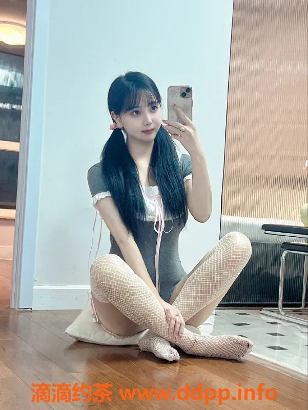 北京楼凤-茶派派-朝阳御姐，纯天然混血陪浴服务