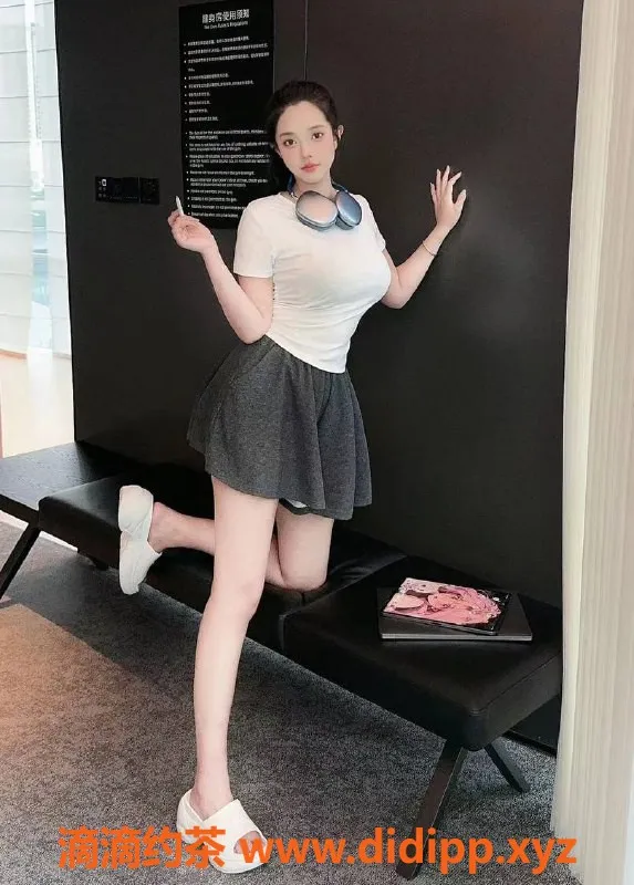 上海楼凤-徐汇 美女沫沫 170cm C罩杯 1300起