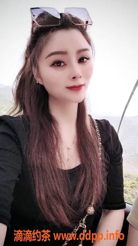 厦门楼凤-集美区毒龙少妇，巨乳双飞服务