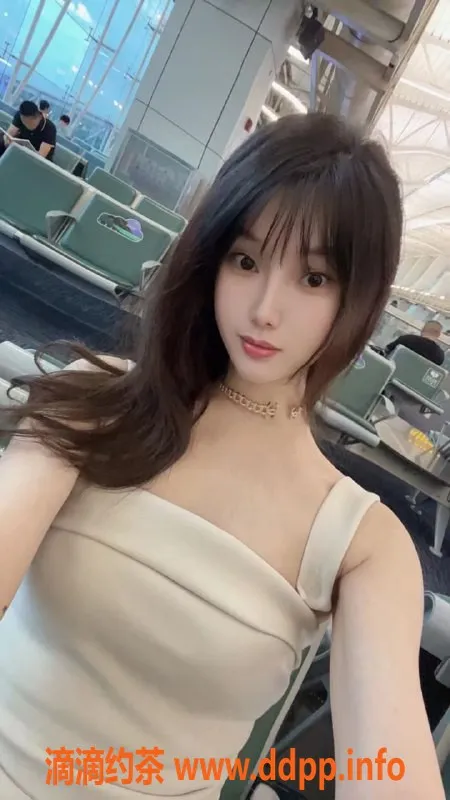 上海楼凤资源信息,浦东嫩妹晨晨，18岁166cm，36C胸围，价格优惠