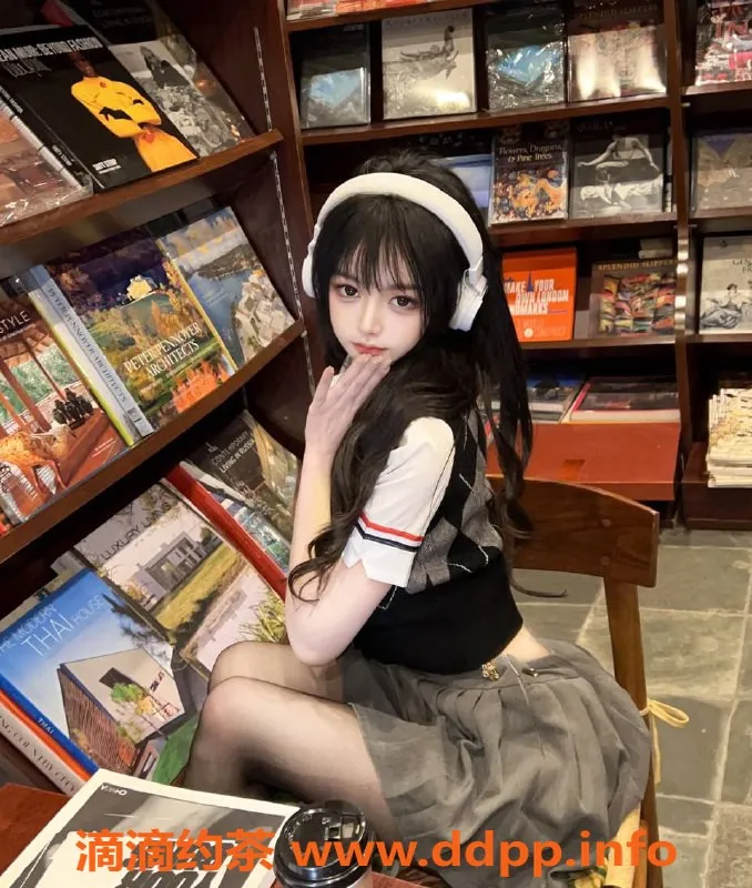 上海楼凤-黄浦灵儿，165身高D胸，2000起价