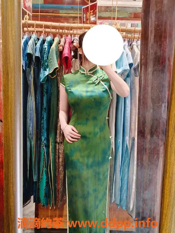 杭州楼凤资源信息,杭州市小海棠，私聊预约800，身临其境的享受！