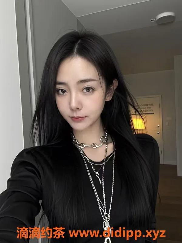 北京楼凤-彩虹丰台陪浴女郎，舌吻胸推超爽！