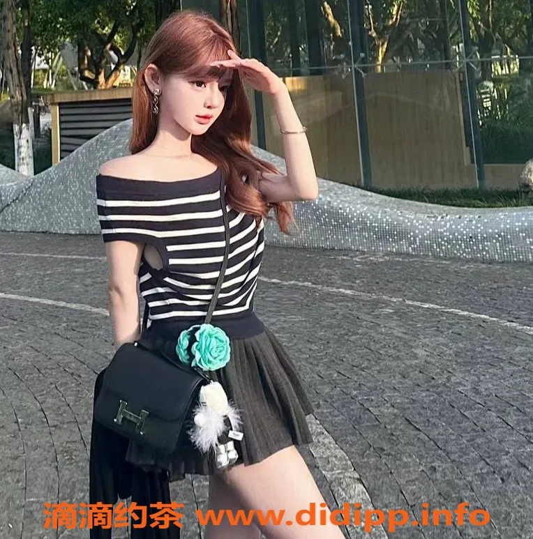 上海楼凤-黄浦蓝诗词，172长腿肤白嫩妹仅需2000P