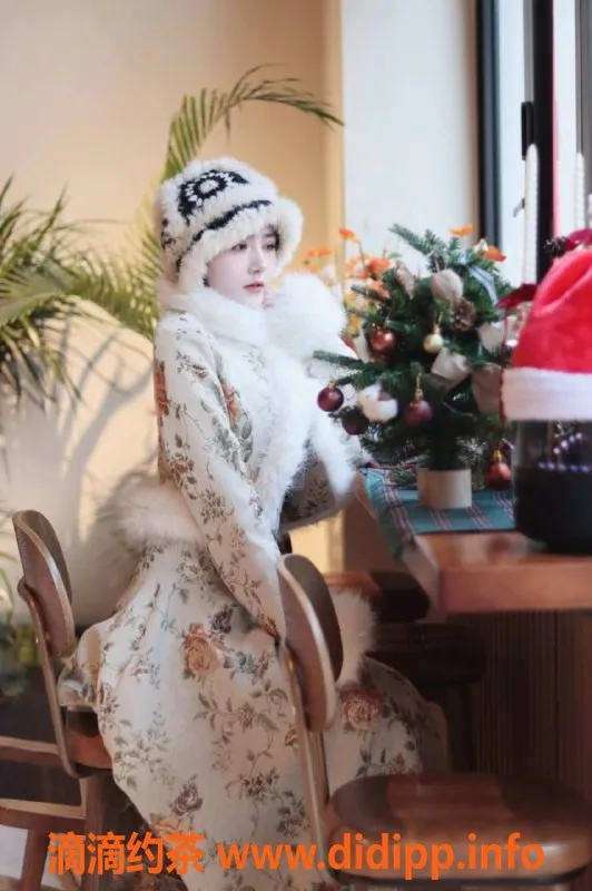 北京楼凤资源信息,朝阳曼曼，166cm 50kg，百子湾千元档服务