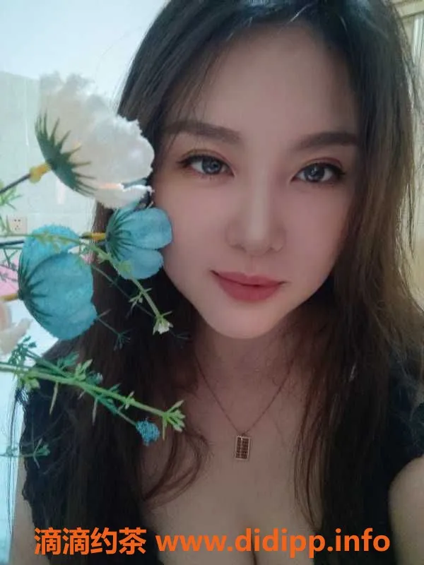 广州楼凤资源信息,广州三元里可快餐晨曦，27岁168cm，胸36D