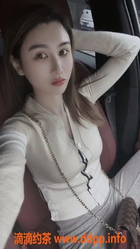 深圳楼凤-南山千元档长腿美女，1200起价