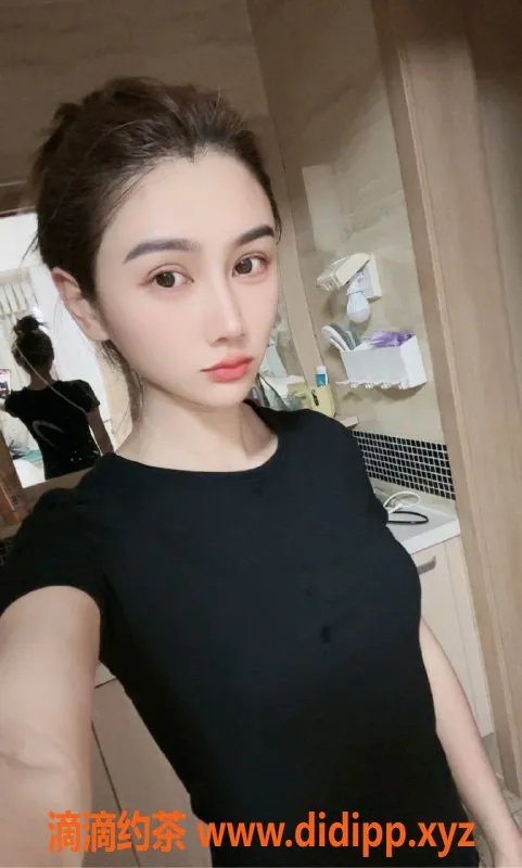 深圳楼凤资源信息,南山千元档长腿美女，1200起价