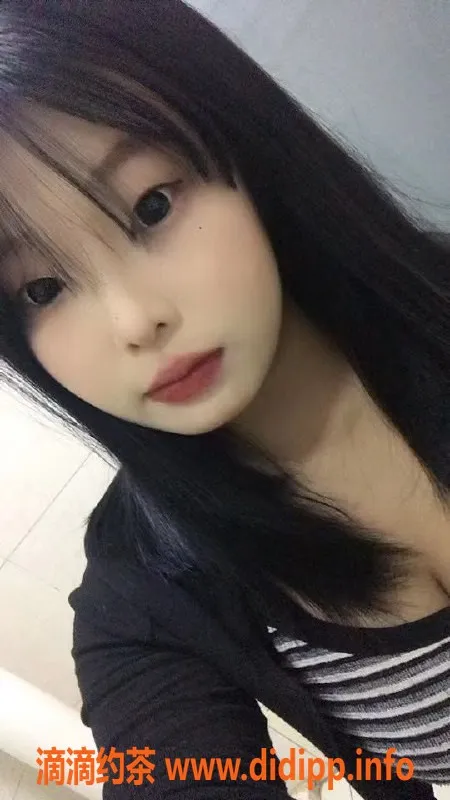 成都楼凤-青羊区嫩妹欣欣，课时费优惠