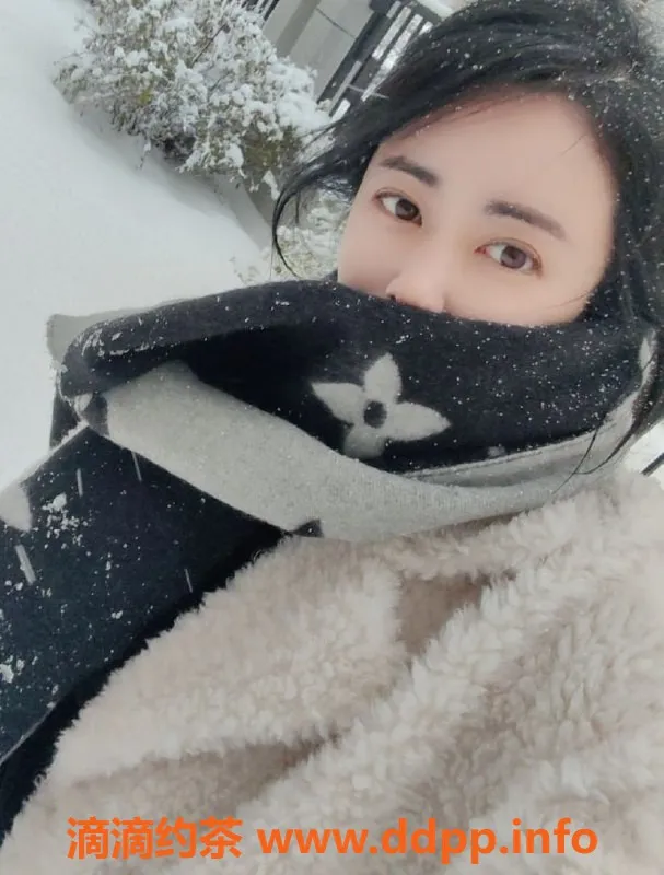 上海楼凤-浦东依依，172长腿36D大胸，1300元起