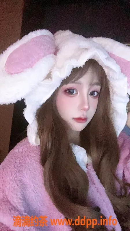 深圳楼凤-罗湖丹丹老师，蛇吻69，价格千元以上