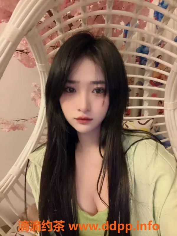 深圳楼凤-深圳南山kk，20岁D罩杯，身高163，2000元起