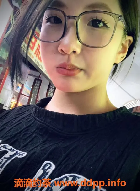 成都楼凤-青羊区晓雪，嫩妹服务多样，课时费实惠