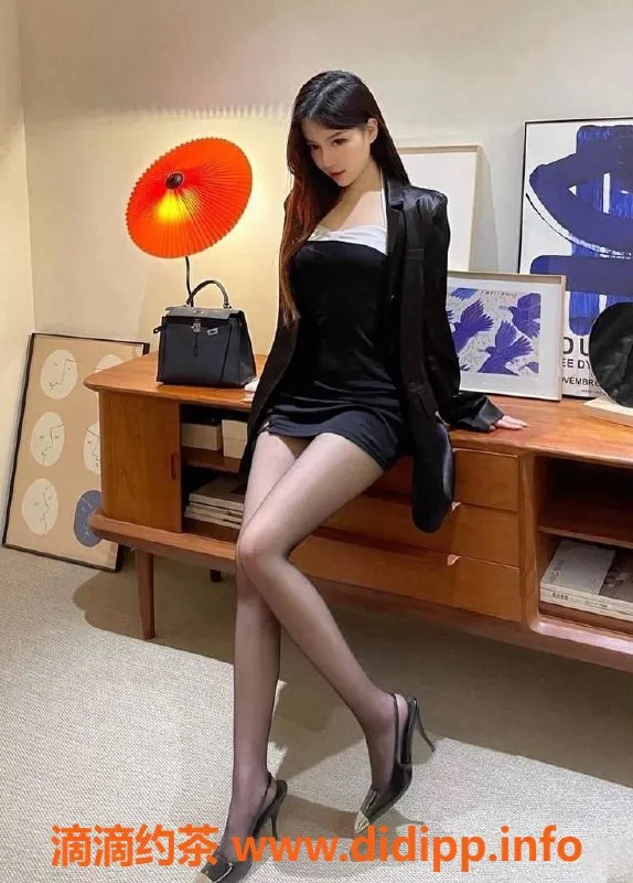 上海楼凤-静安御姐茉莉，身高170，优质服务只需1600p