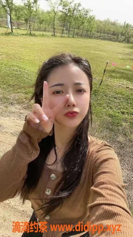 广州楼凤资源信息,广州荔湾邻家小姐姐瑶，25岁168cm，46kg，34C