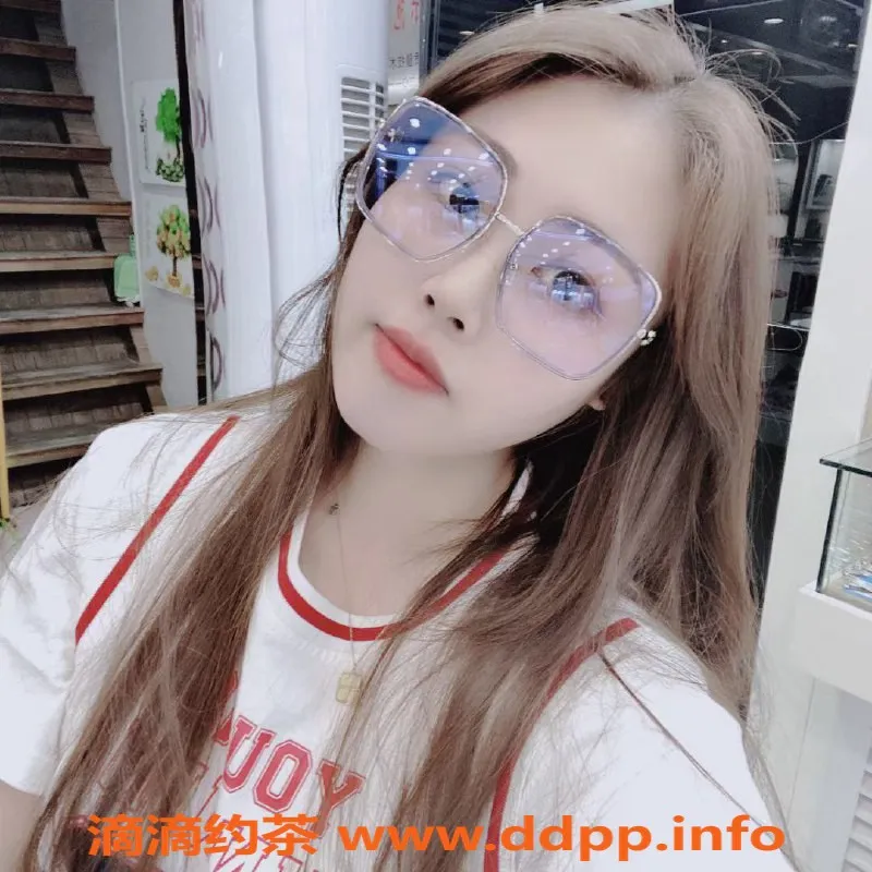 杭州楼凤-上城区安琪，软糯大胸妹，69元直连体验