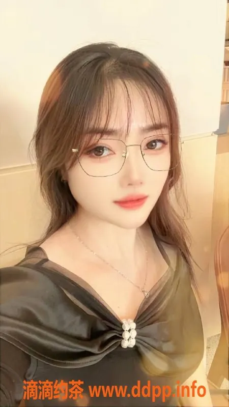 深圳楼凤-罗湖甜甜，环保500p，全套900p，值得一试！