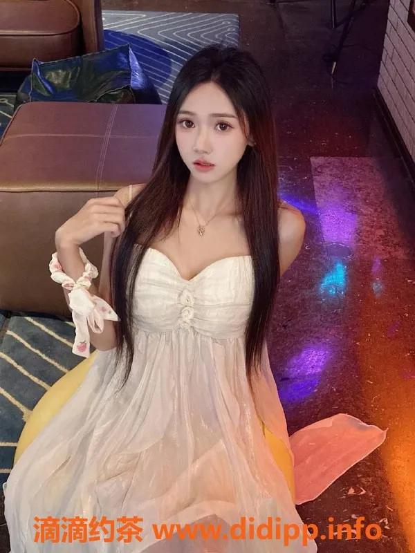 深圳楼凤-南山草莓，P1200可外出嫩妹服务