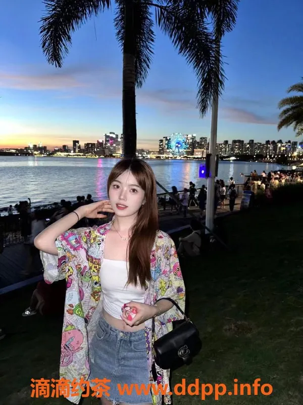 深圳楼凤-南山芮芮，165cm C罩杯，1500元一小时