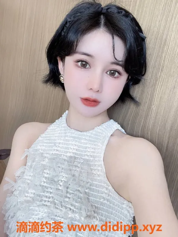 厦门楼凤-小奶莓，电报老师，服务优质，性价比高