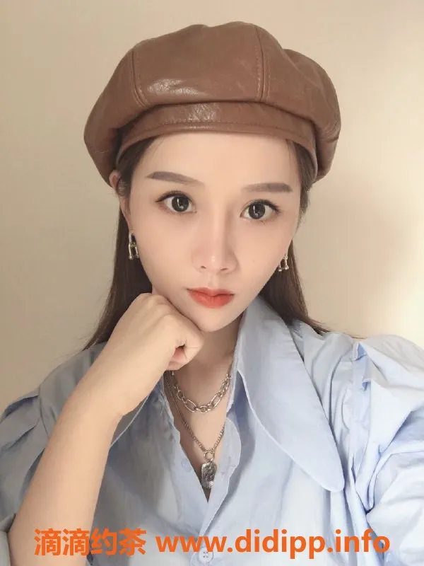 郑州楼凤-白雪雪：优质服务，随叫随到，期待您的联系