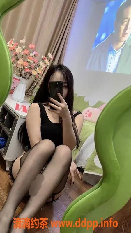 上海楼凤-静安22岁柒玥，160cm、36B，优质服务等你来体验！