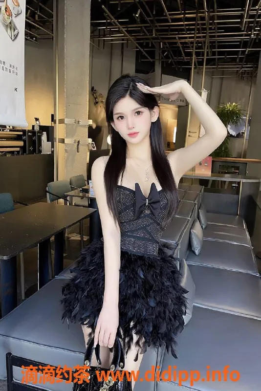 郑州楼凤-实习老师小阿狸，极品服务等你来体验