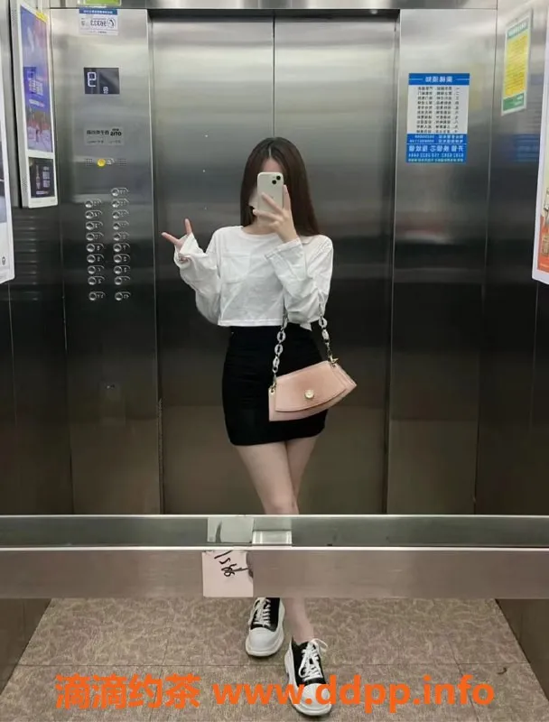 深圳楼凤-南山苏北北，20岁C罩杯，160身高售850