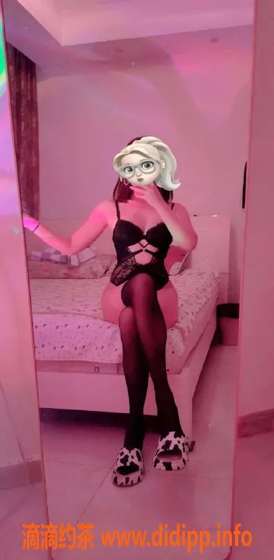 成都楼凤-武侯区蜜桃，健身车8p 12pp，御姐体验！