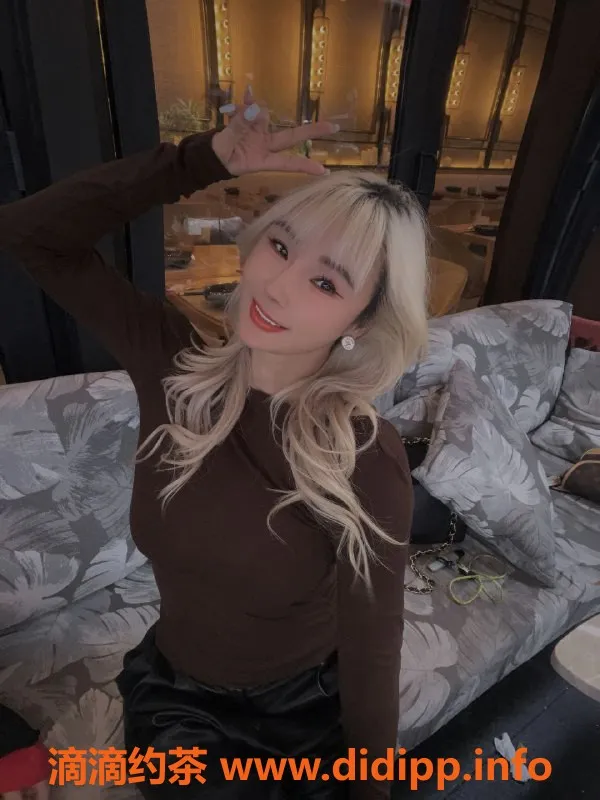 深圳楼凤-深圳南山思思，900元御姐服务体验