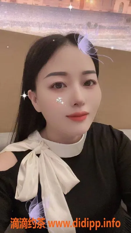 成都楼凤-高新区少妇婉仪，课时费6p，服务优质