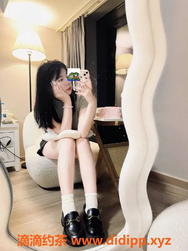 杭州楼凤-拱墅球球，适中身材，值得一试