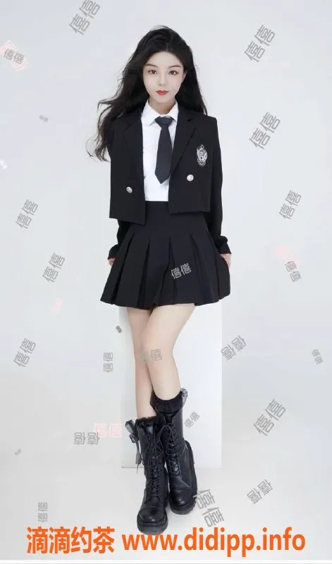 深圳楼凤-坂田僖僖，500元性价比高，服务一流！