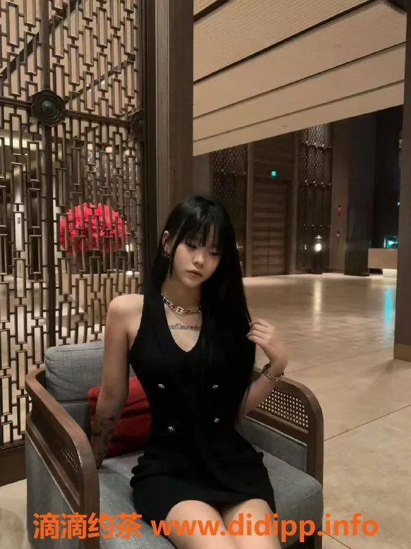 成都楼凤-锦江区嫩妹芊芊，6p起，等你来约！