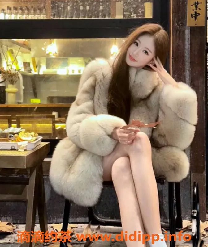 上海楼凤资源信息,静安伊莉福利拍卖，原价1600现1400，限3名额！