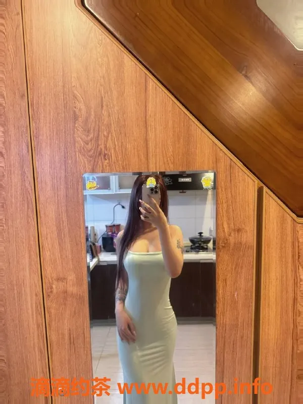 北京楼凤-小瑶，朝阳区163cm，48斤，陪浴服务