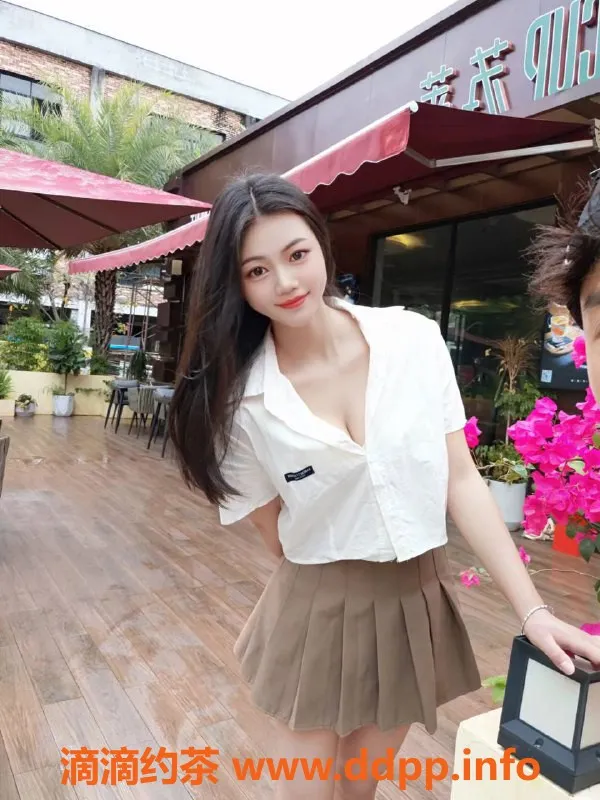 深圳楼凤资源信息,南山大橙子，900元超值服务体验