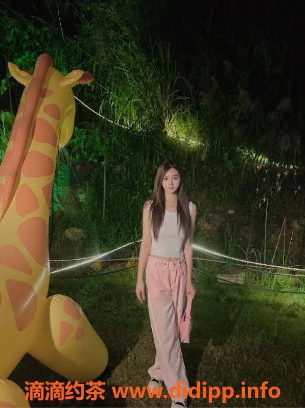 深圳楼凤-南山艺名娜宝，900元/小时，视频验证过