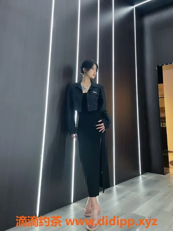 北京楼凤-朝阳千元档艺名现音涵宝，160cm舞蹈生服务