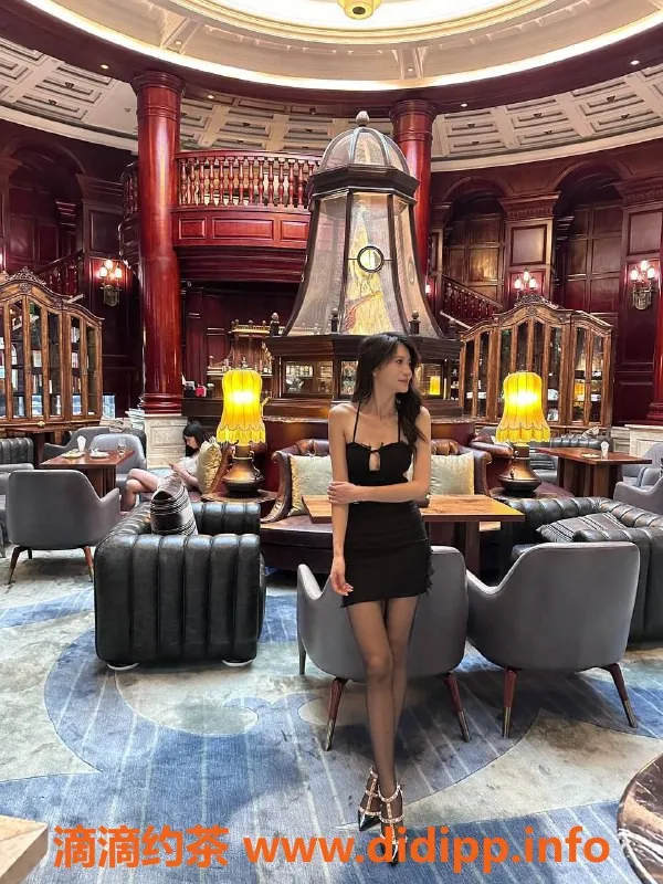 深圳楼凤-福田lucky，超值课费1000p/1800pp